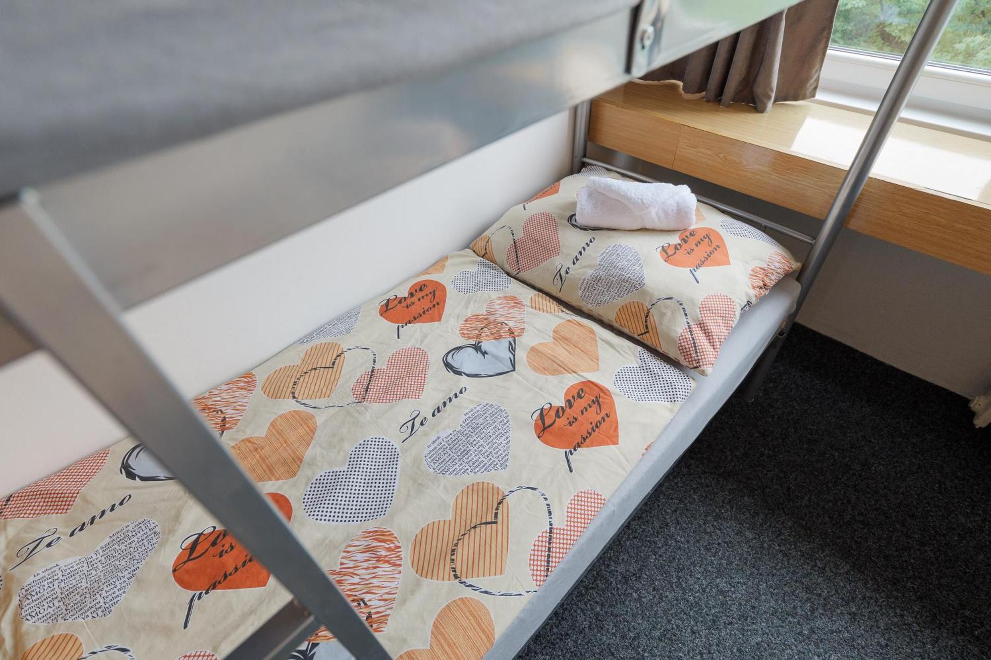 Hostel Tvm Tower Modrany Praga Zewnętrze zdjęcie