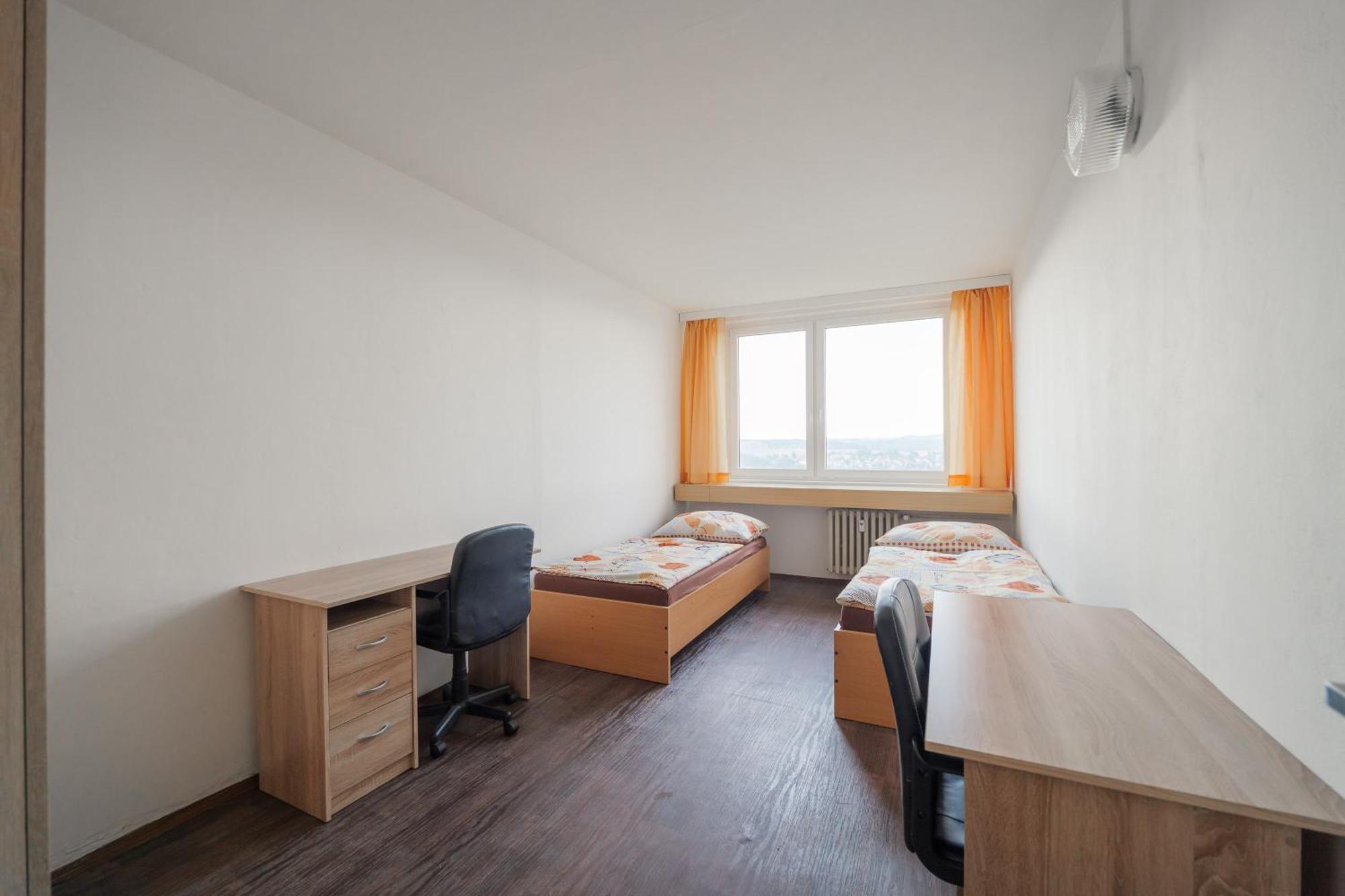 Hostel Tvm Tower Modrany Praga Zewnętrze zdjęcie