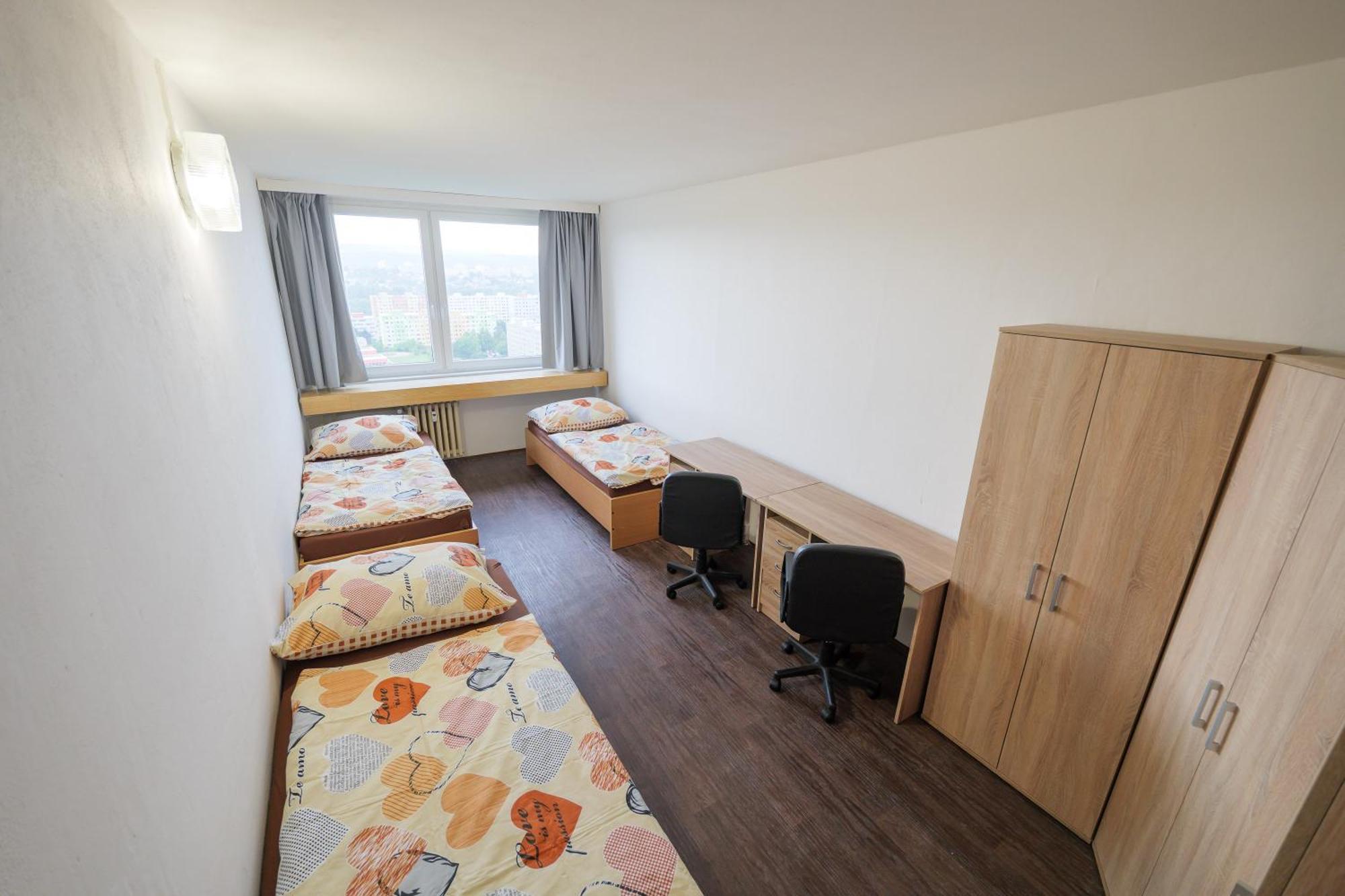 Hostel Tvm Tower Modrany Praga Zewnętrze zdjęcie