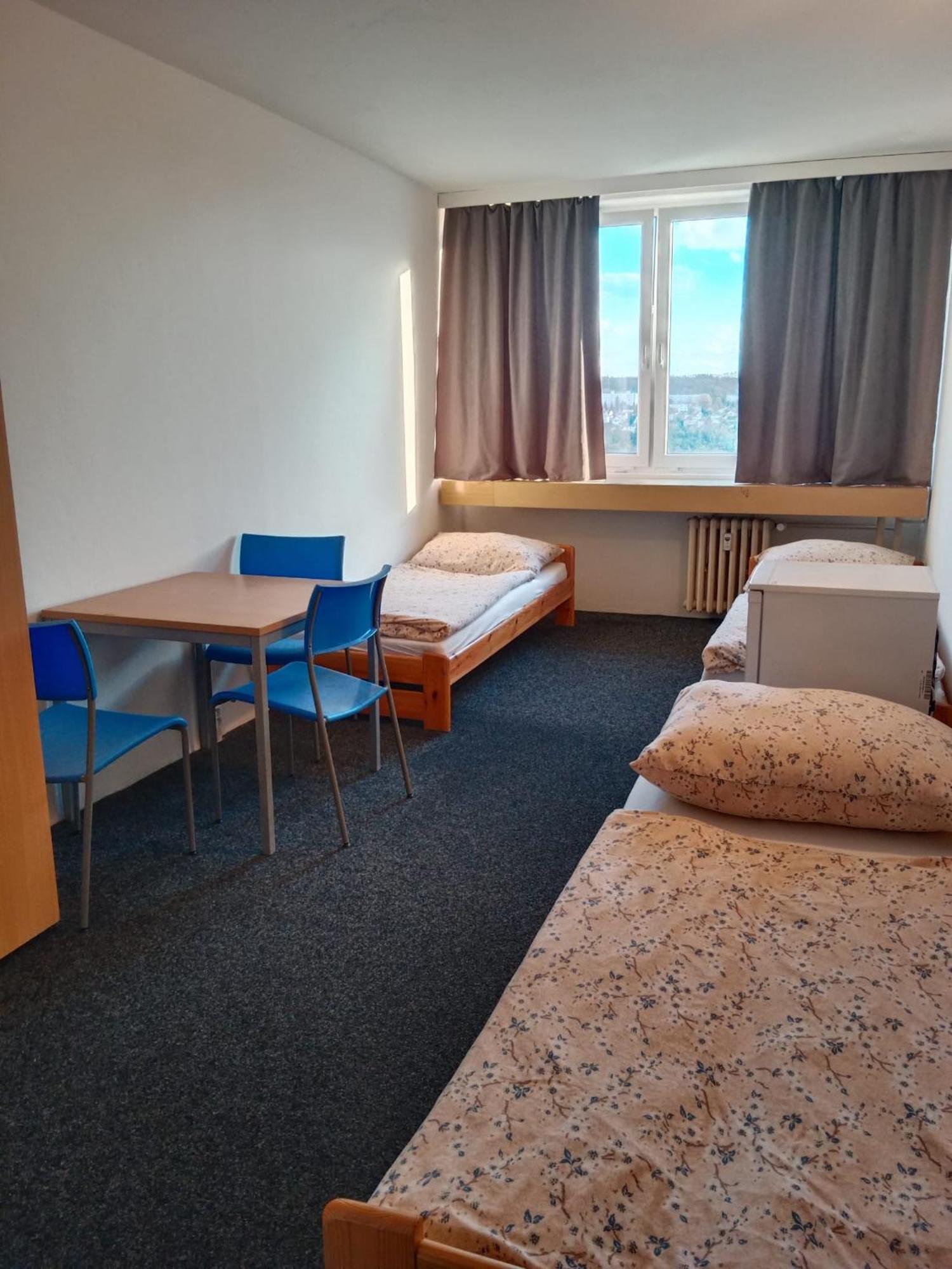 Hostel Tvm Tower Modrany Praga Zewnętrze zdjęcie